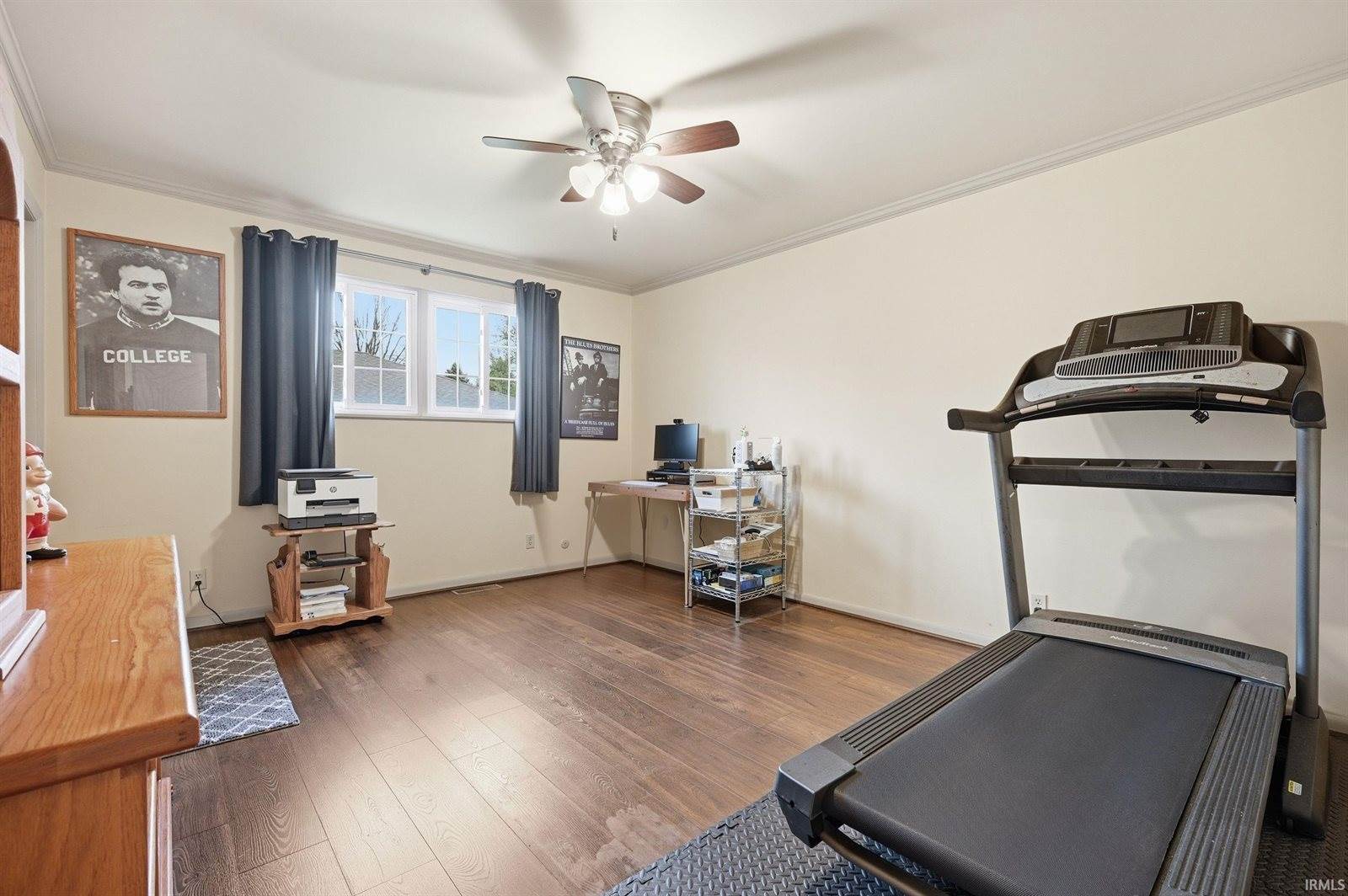 300 N Bayberry Lane, Muncie, IN 47304