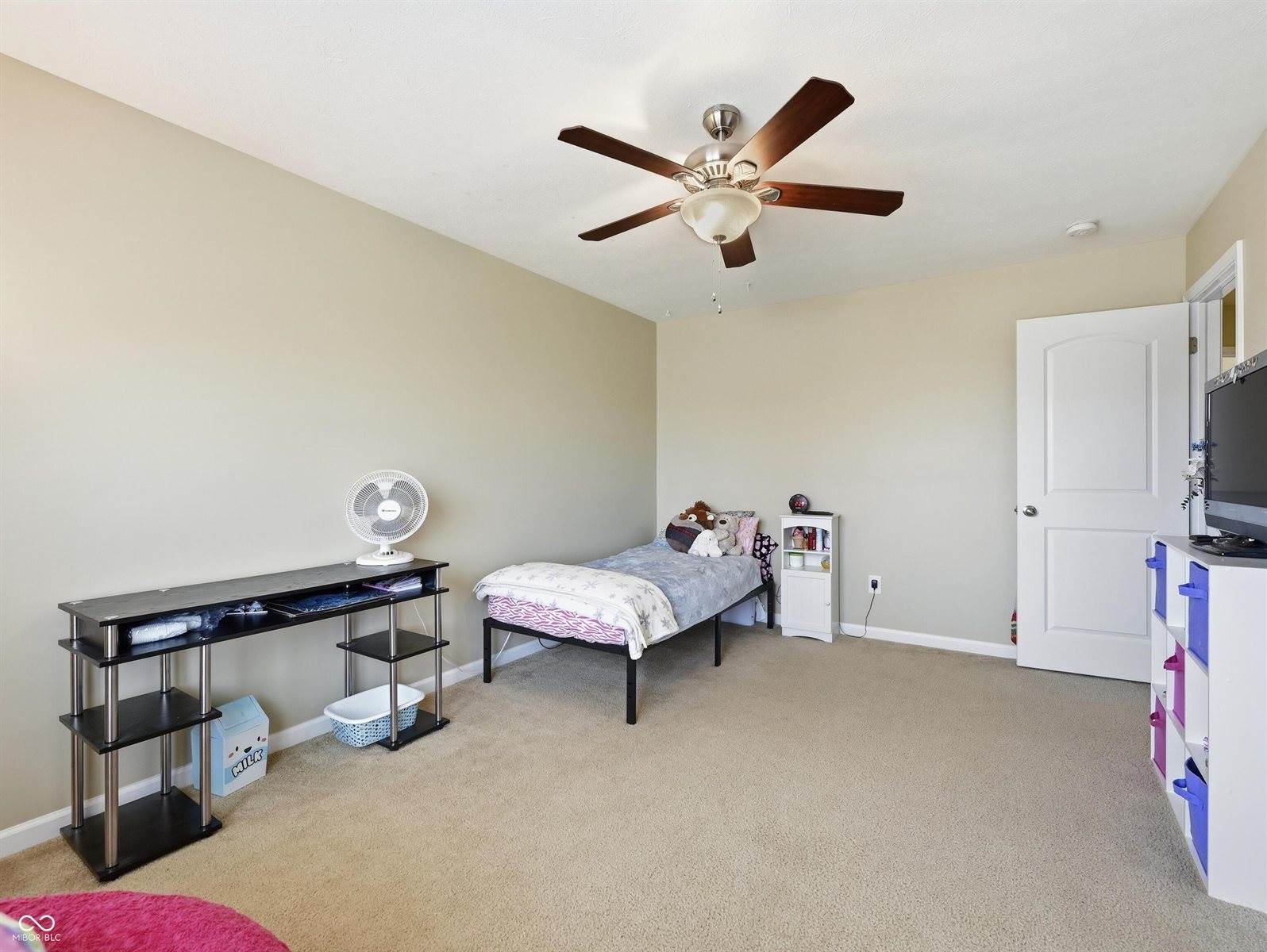 1080 Kelsneland Drive, Avon, IN 46123