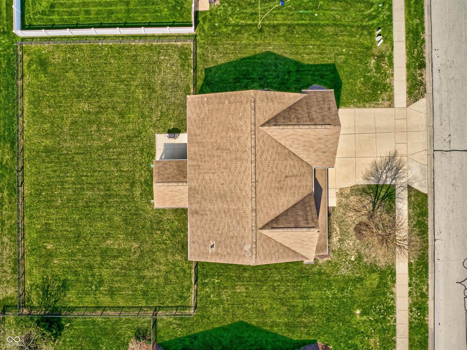 1080 Kelsneland Drive, Avon, IN 46123