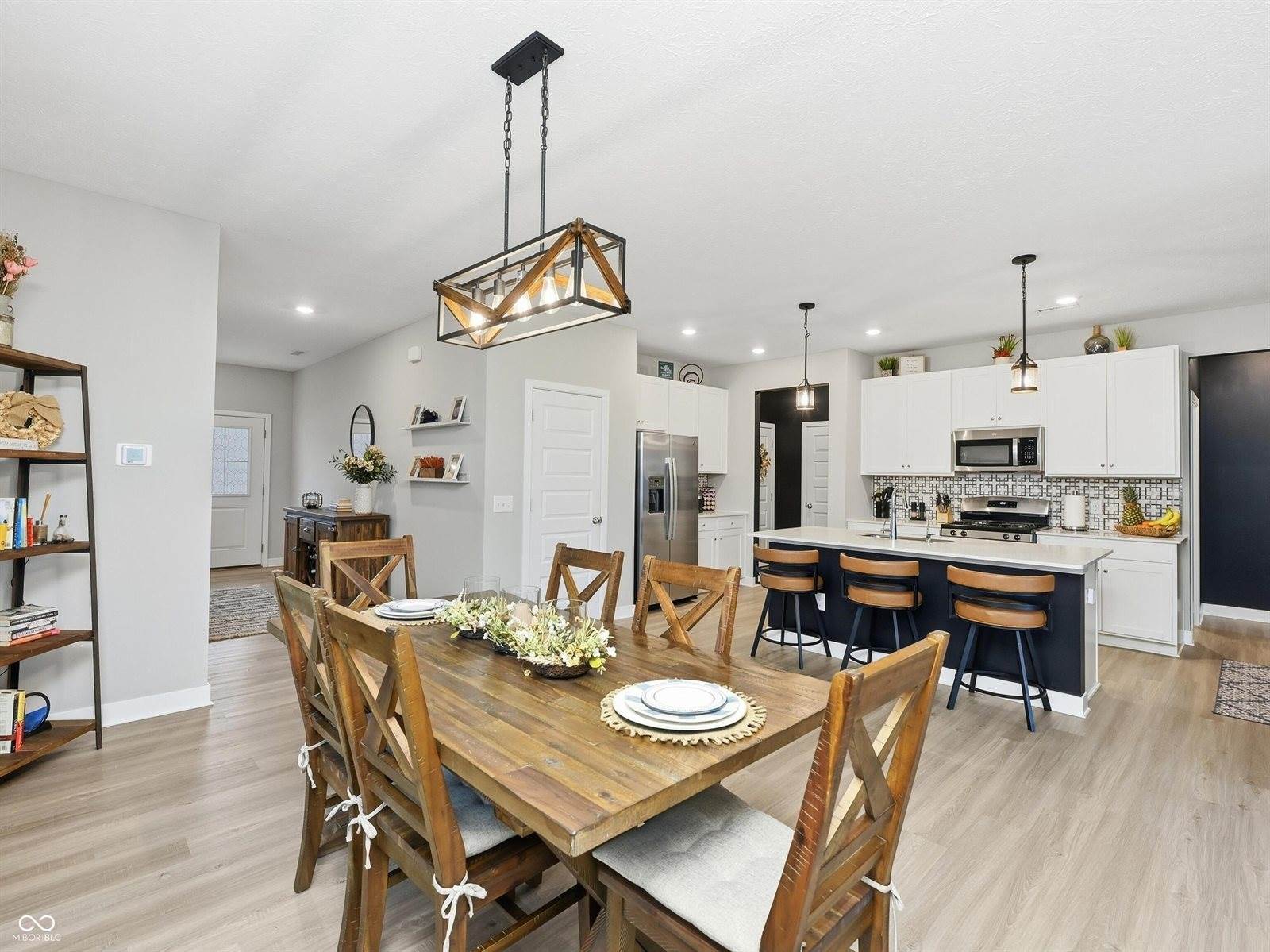 3694 Locust Drive, Danville, IN 46122