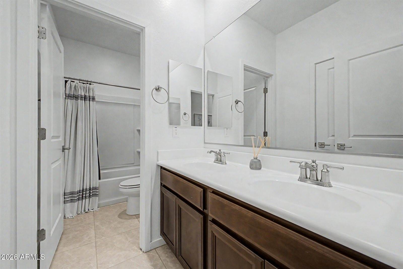 30324 North Monarch Drive, San Tan Valley, AZ 85143