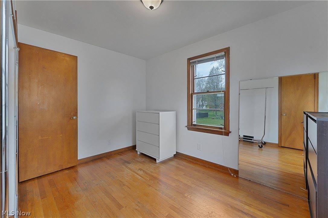 4649 Waseka Lane, Youngstown, OH 44512