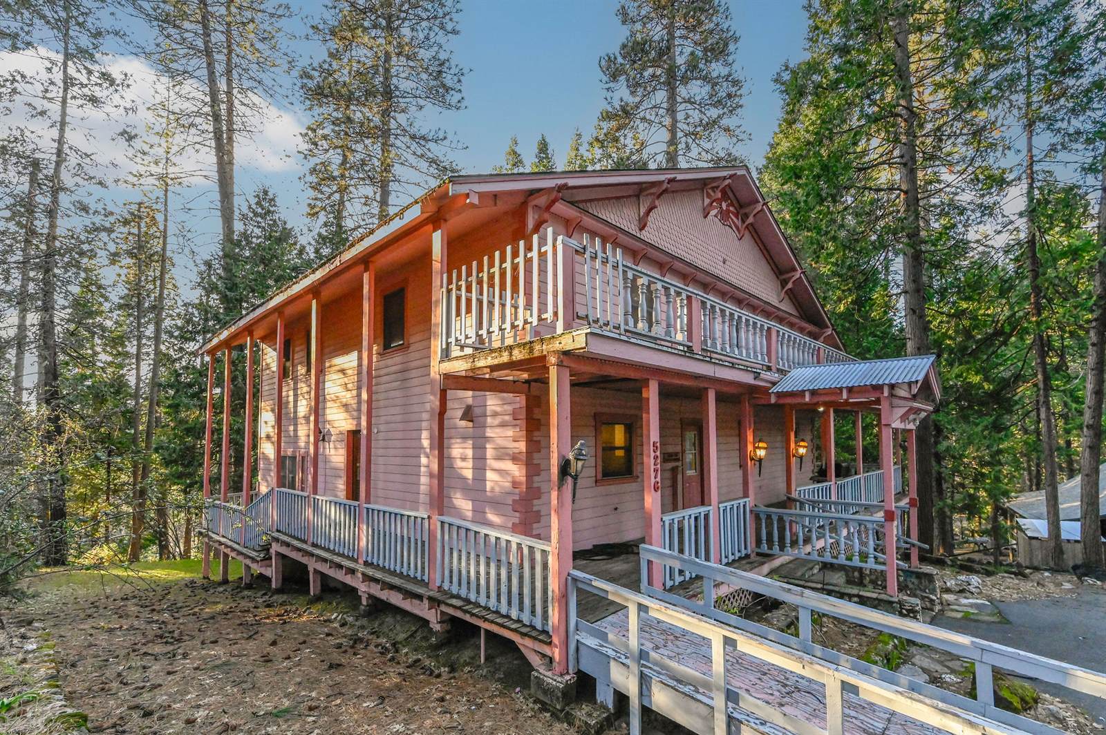 5276 Hwy 4, Hathaway Pines, CA 95233