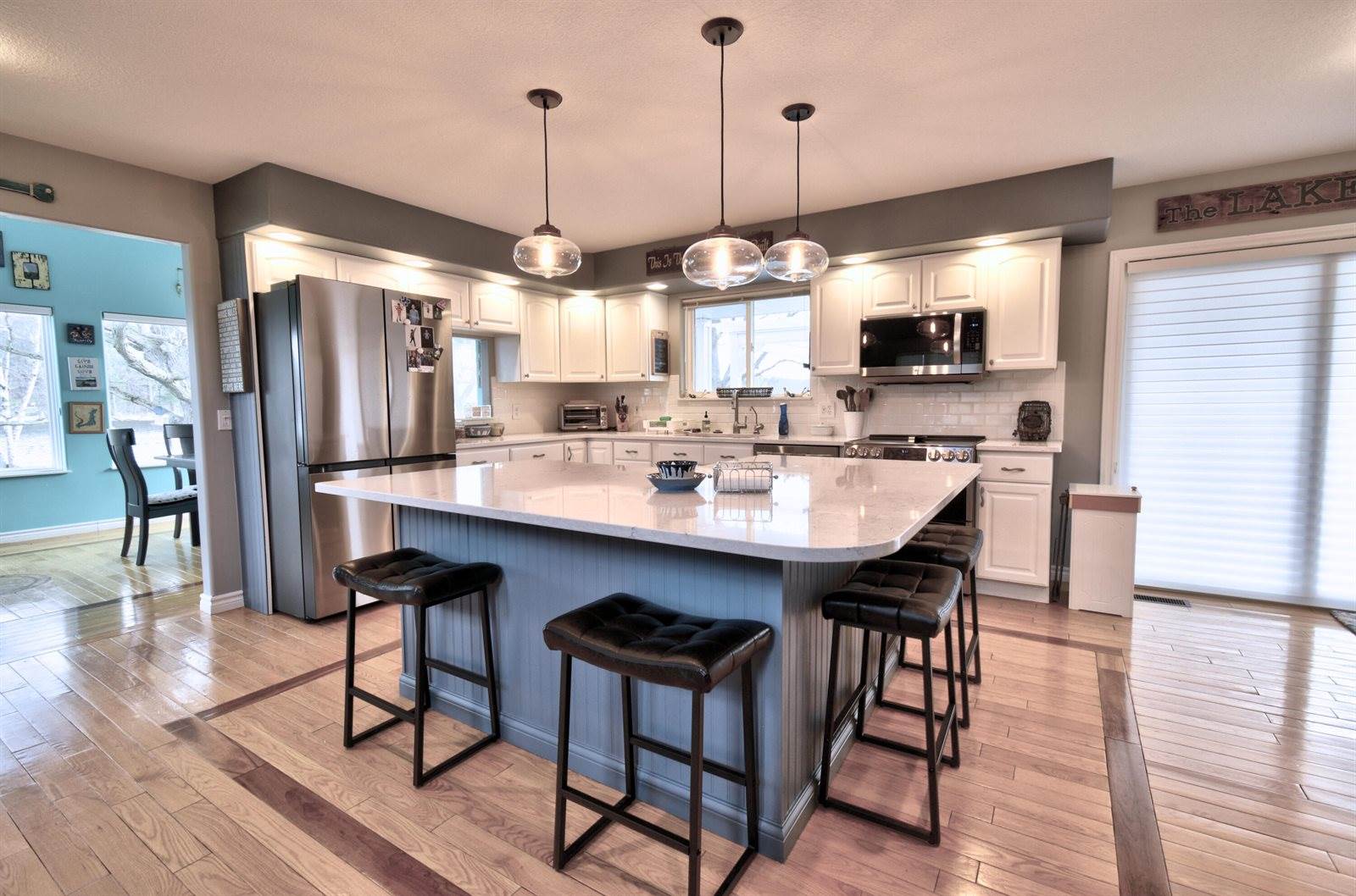 1291 South Queensway Drive, Lake Isabella, MI 48893