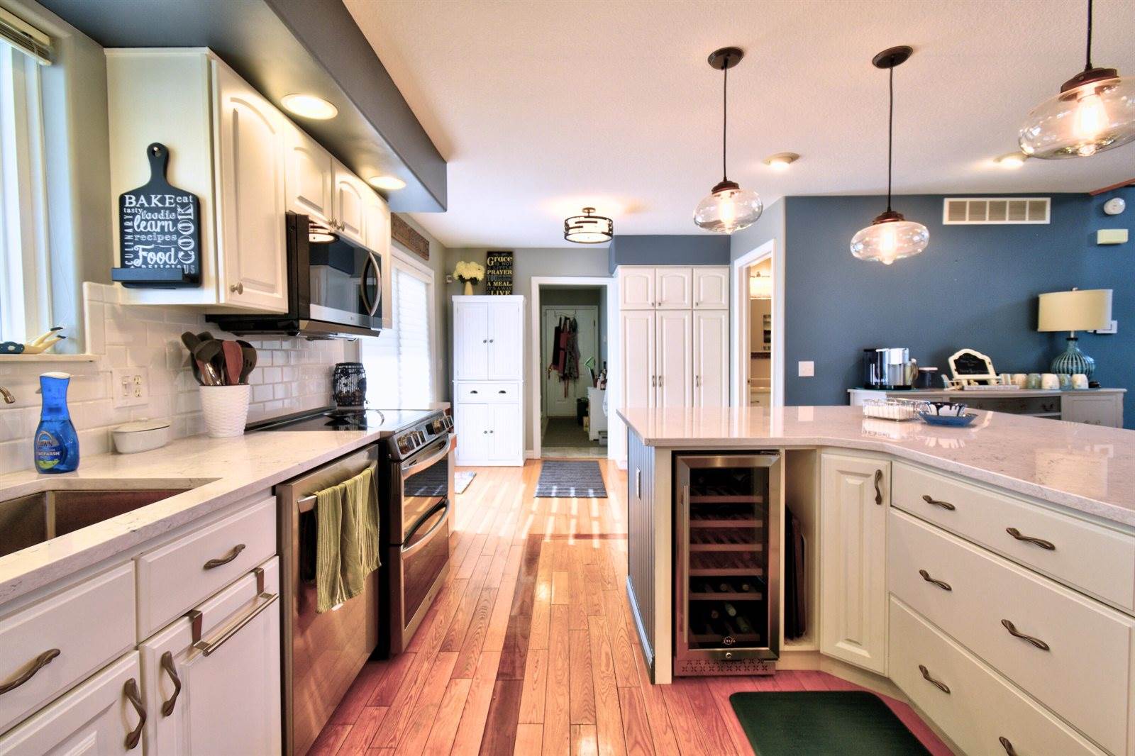 1291 South Queensway Drive, Lake Isabella, MI 48893