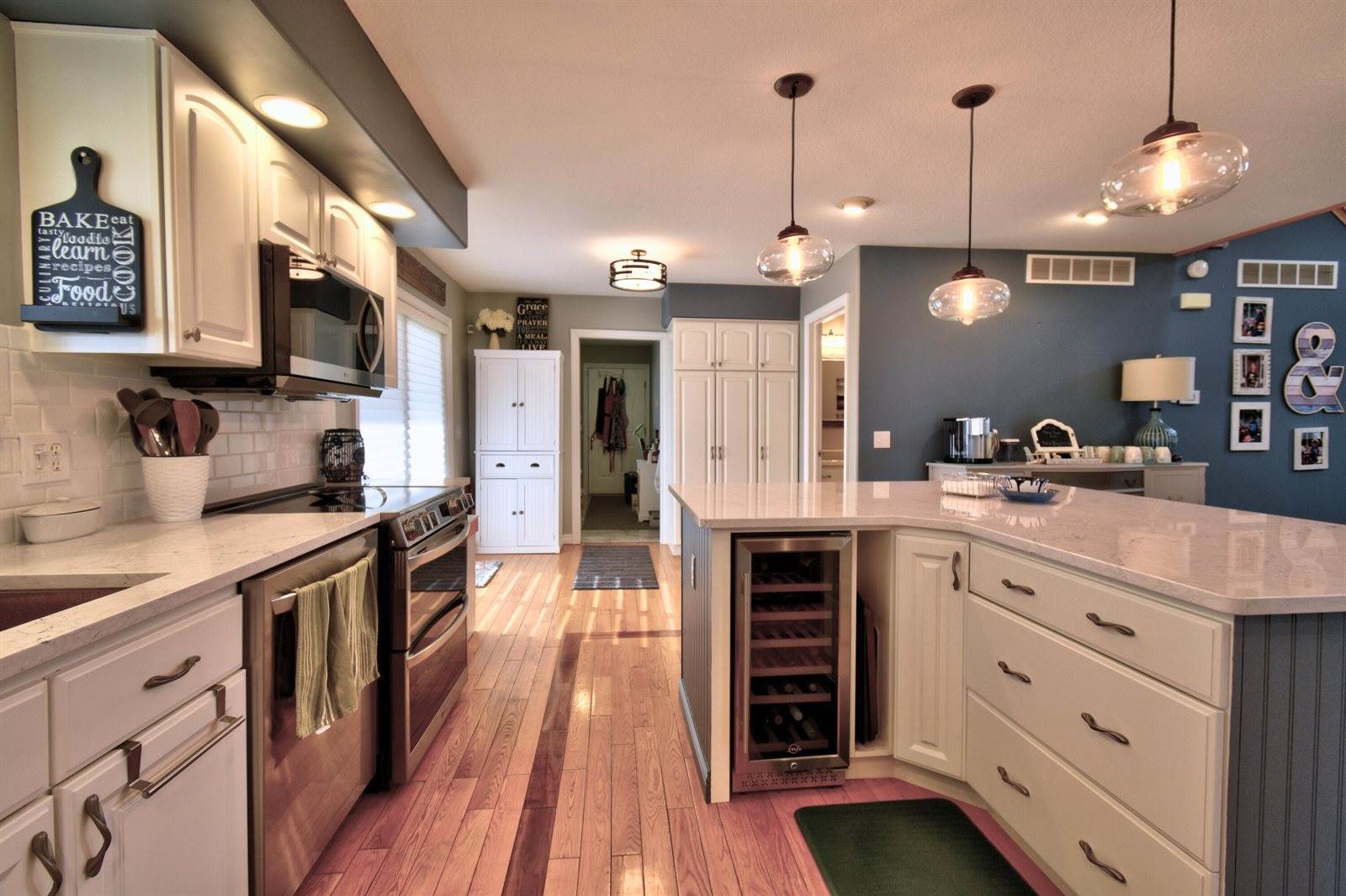 1291 South Queensway Drive, Lake Isabella, MI 48893