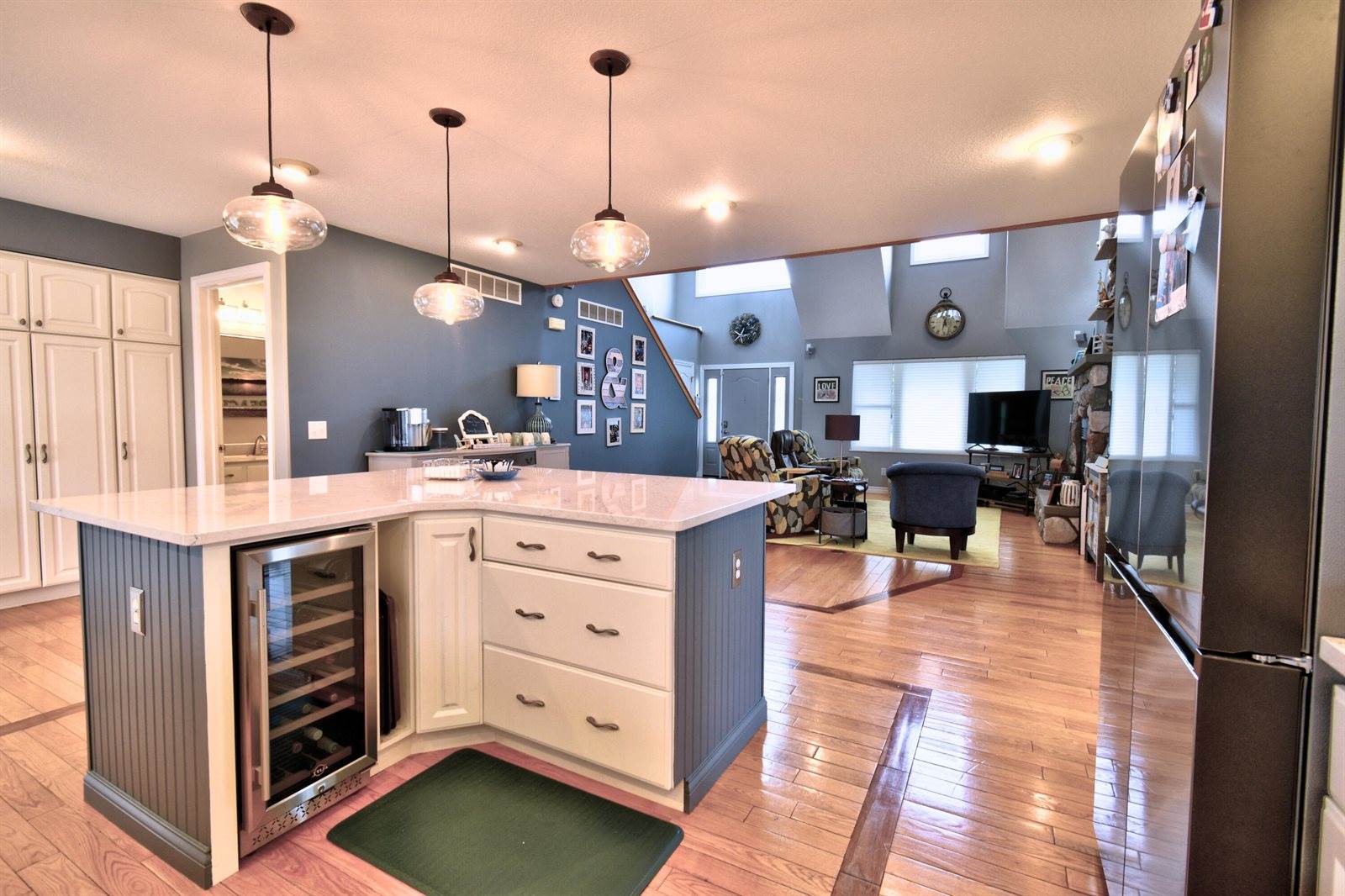 1291 South Queensway Drive, Lake Isabella, MI 48893