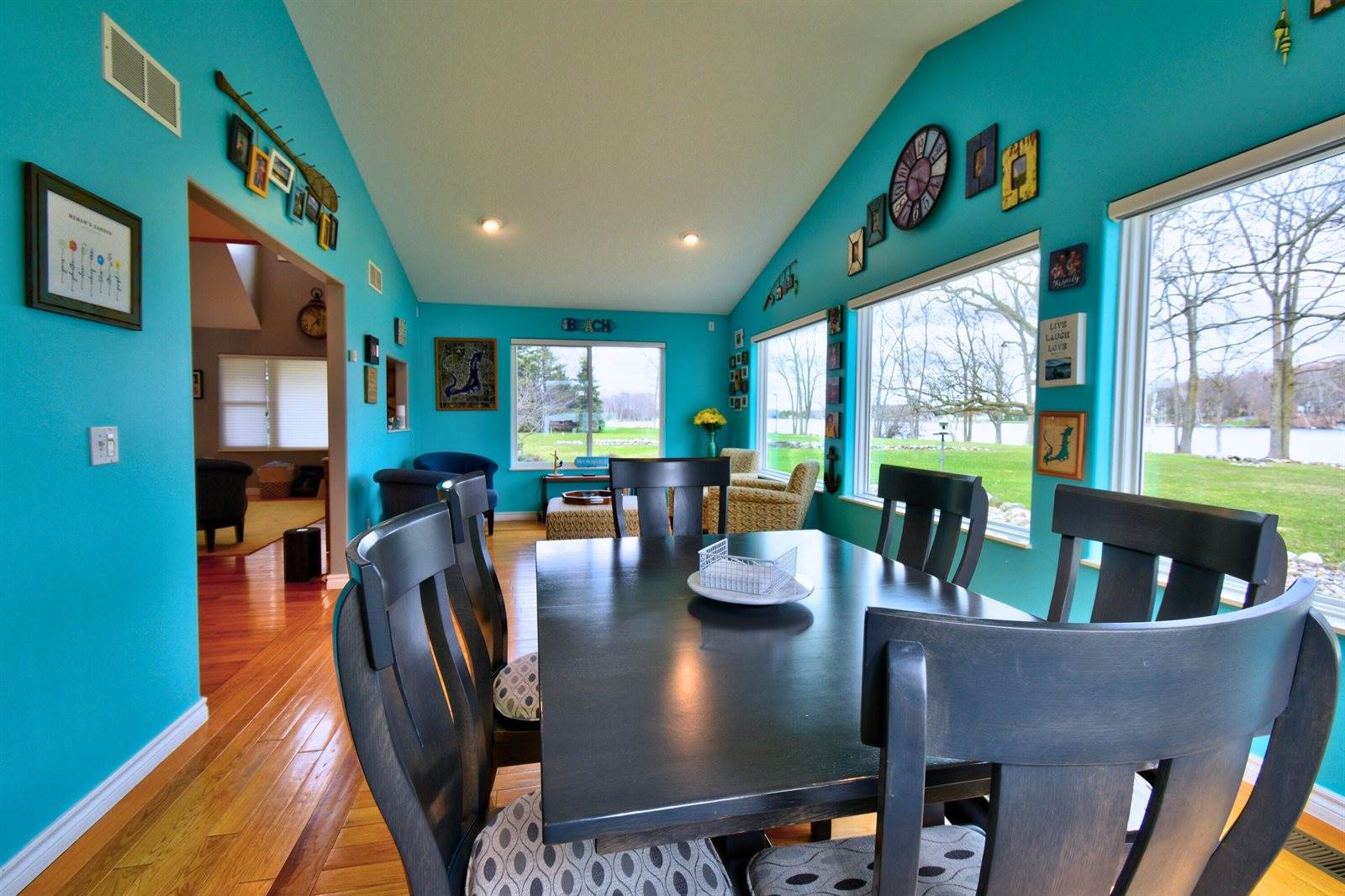 1291 South Queensway Drive, Lake Isabella, MI 48893