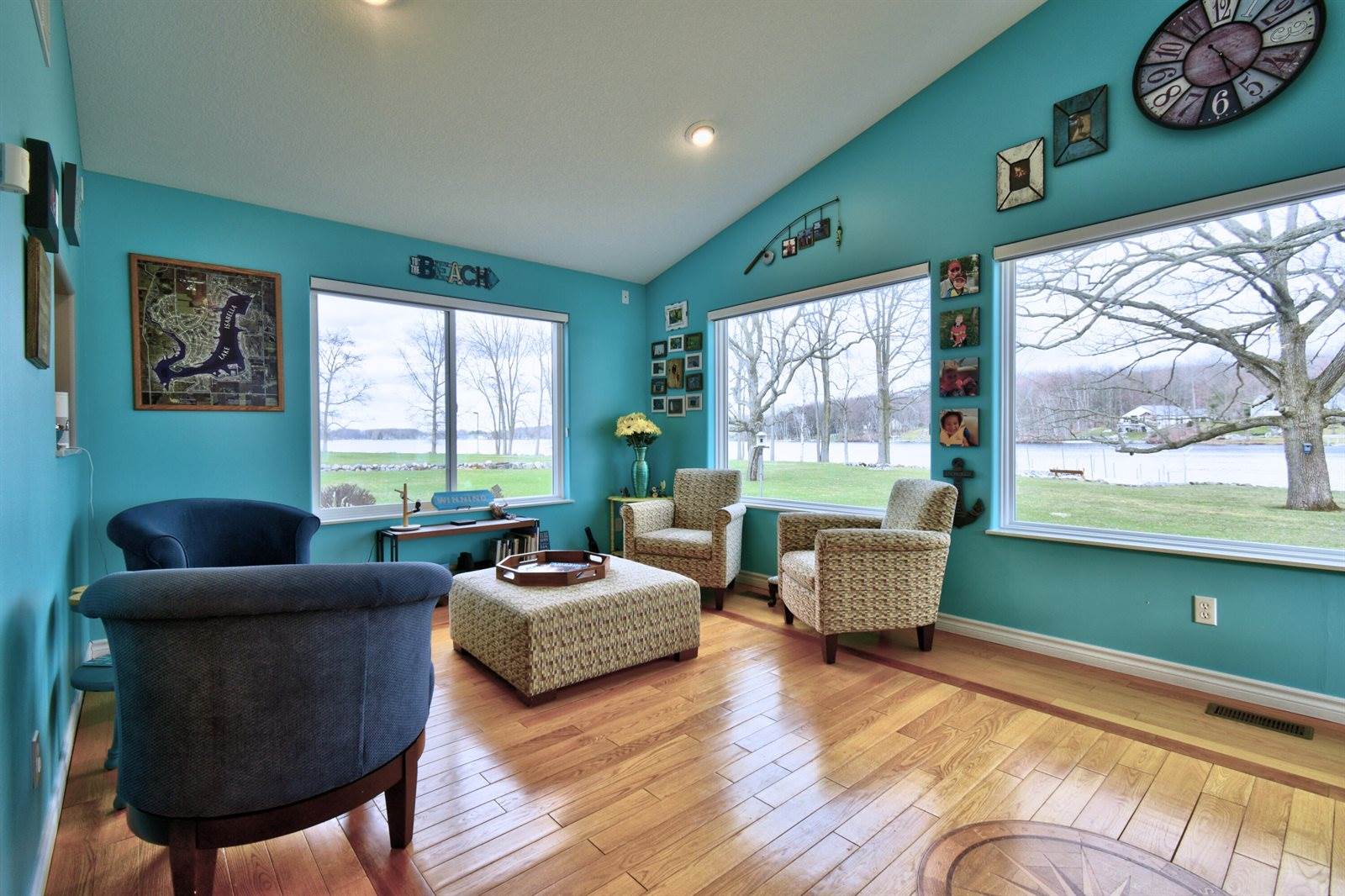 1291 South Queensway Drive, Lake Isabella, MI 48893