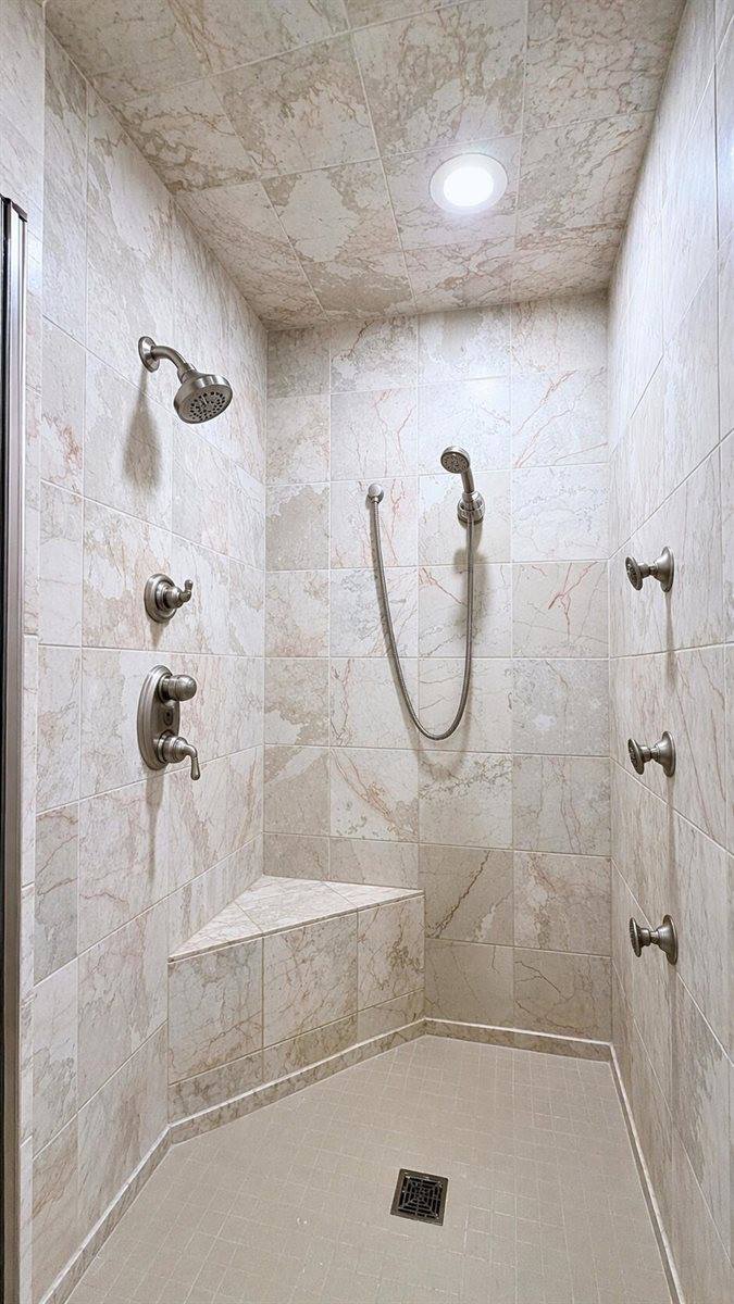 1291 South Queensway Drive, Lake Isabella, MI 48893