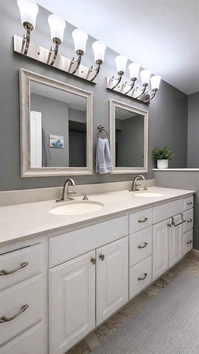 1291 South Queensway Drive, Lake Isabella, MI 48893