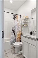 1370 Abrozo way, Plumas Lake, CA 95961