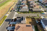 1370 Abrozo way, Plumas Lake, CA 95961