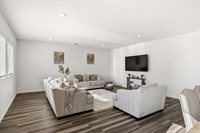 1370 Abrozo way, Plumas Lake, CA 95961