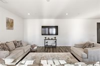1370 Abrozo way, Plumas Lake, CA 95961