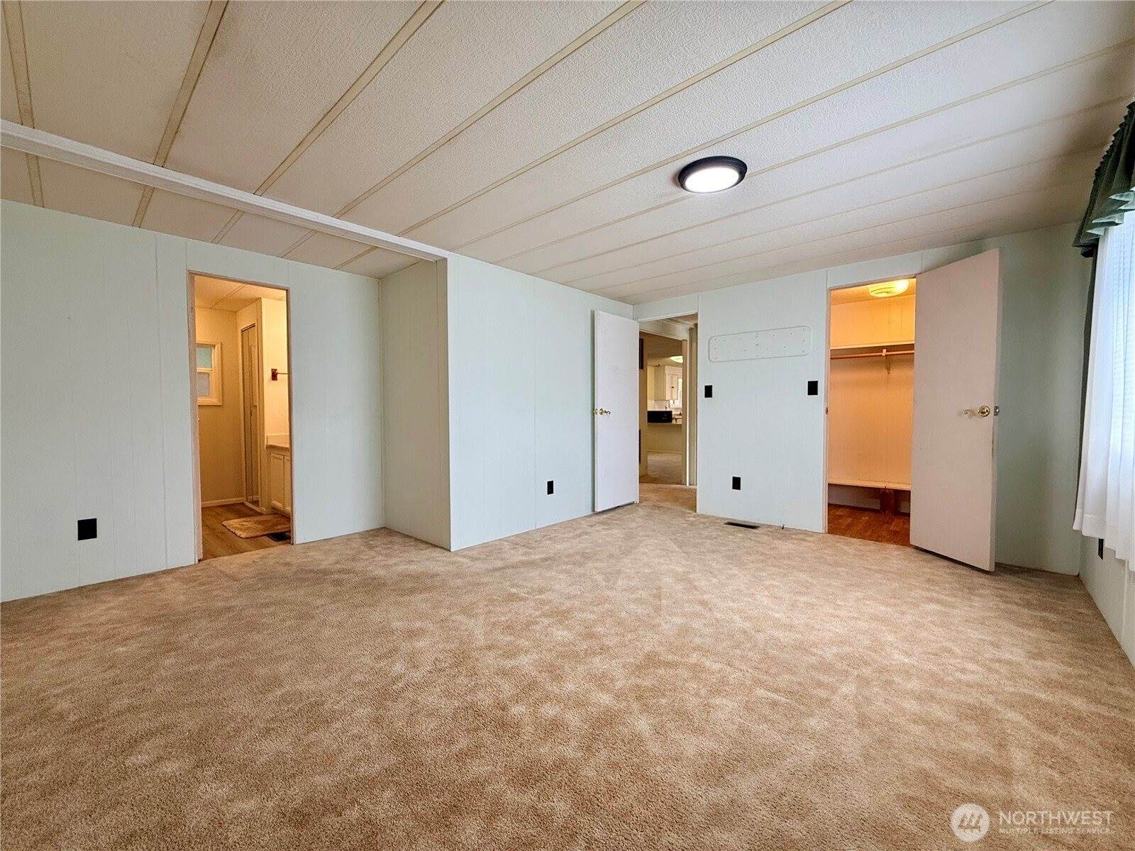 2204 Alonda Lane NE, Olympia, WA 98516