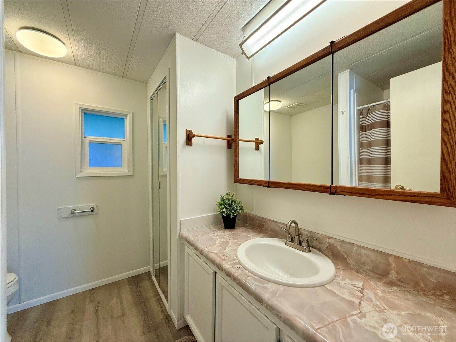 2204 Alonda Lane NE, Olympia, WA 98516