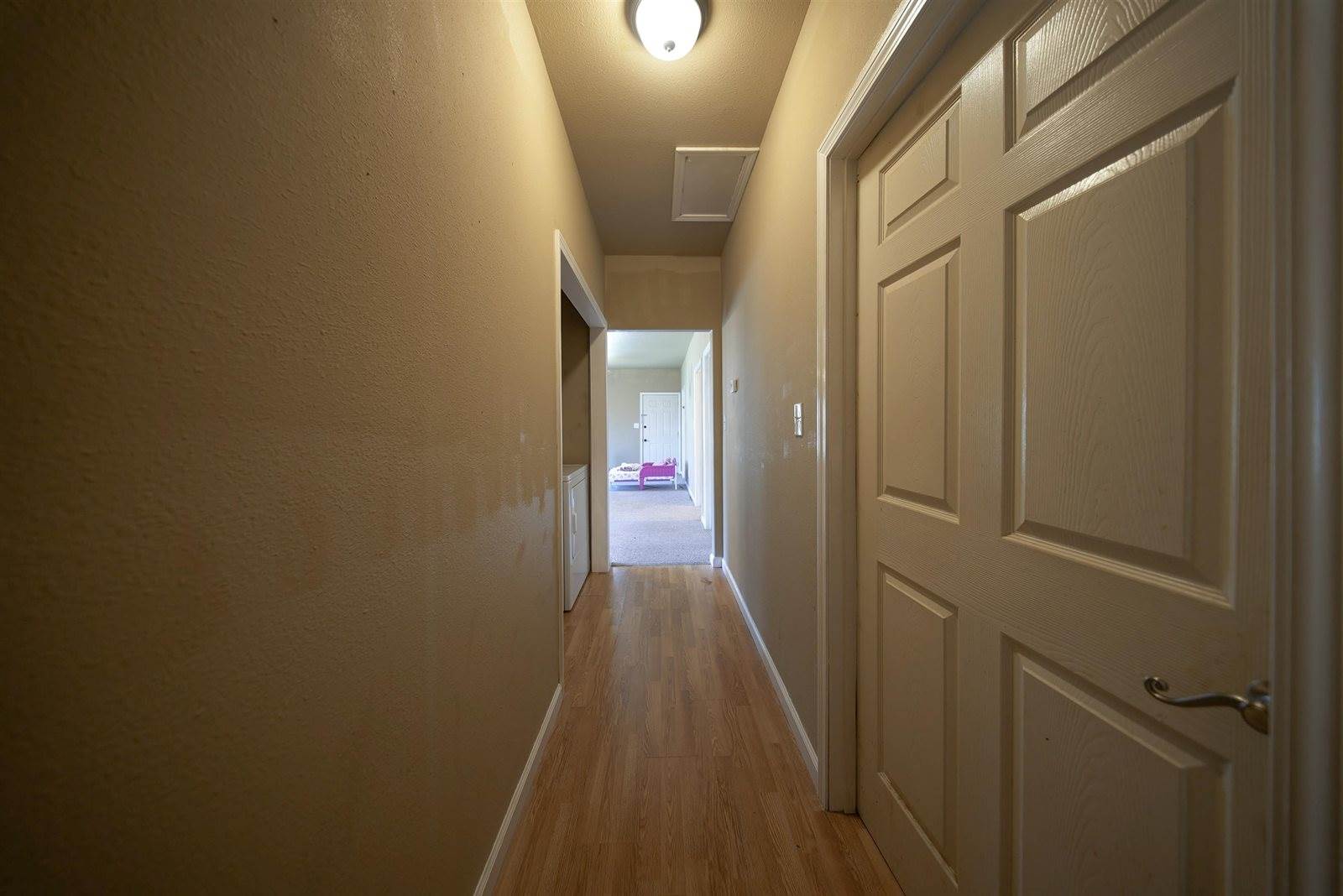 509 West 13th Ave, Winfield, KS 67156