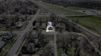 509 West 13th Ave, Winfield, KS 67156