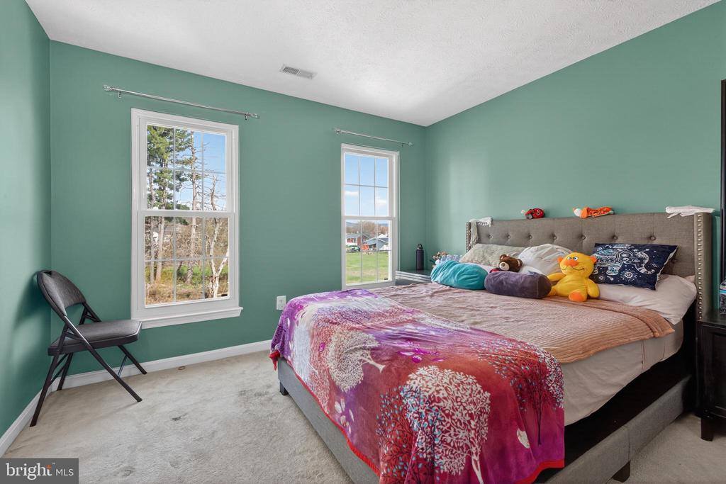 611 Hunting Ridge Drive, Frederick, MD 21703