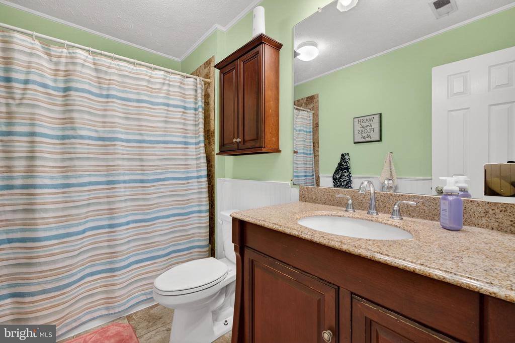 611 Hunting Ridge Drive, Frederick, MD 21703