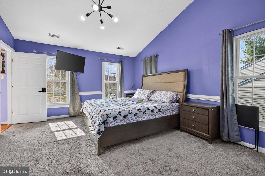 611 Hunting Ridge Drive, Frederick, MD 21703