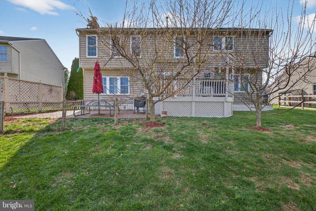 611 Hunting Ridge Drive, Frederick, MD 21703