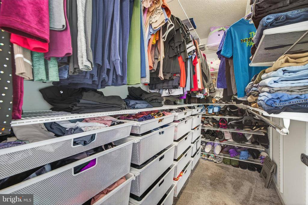 611 Hunting Ridge Drive, Frederick, MD 21703