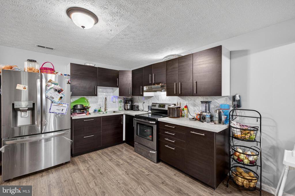 611 Hunting Ridge Drive, Frederick, MD 21703