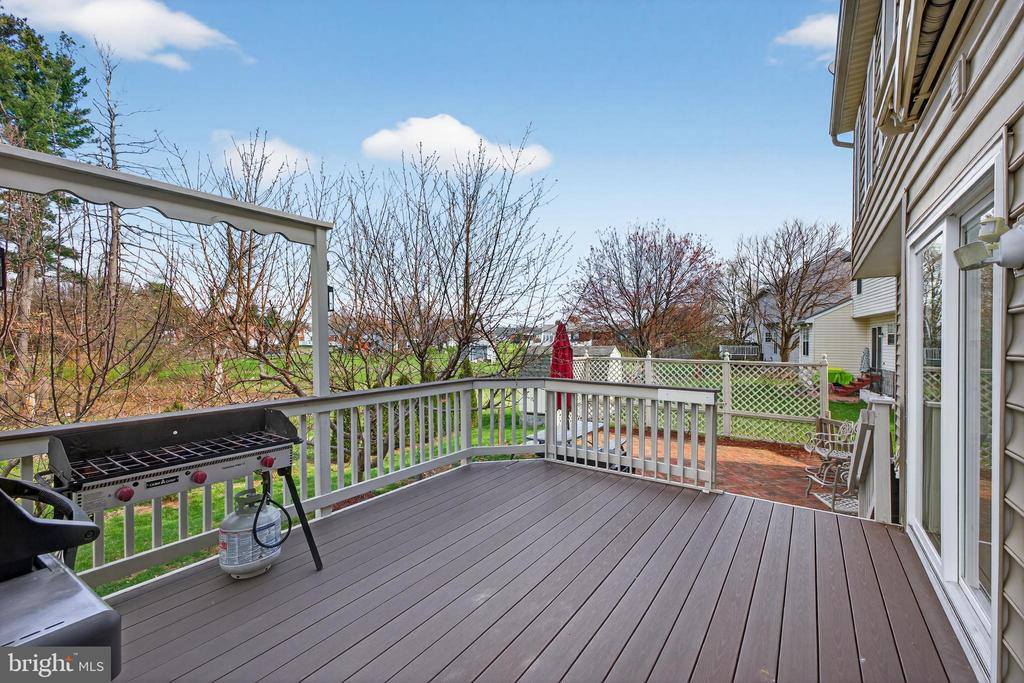 611 Hunting Ridge Drive, Frederick, MD 21703