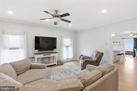 195 Winnow Drive, Clayton, DE 19938