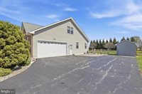 195 Winnow Drive, Clayton, DE 19938