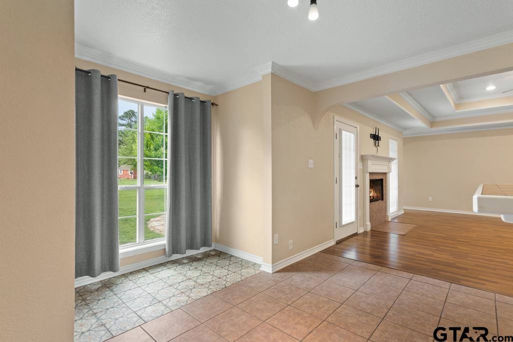 157 County Road 3521, Bullard, TX 75757