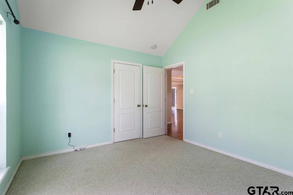 157 County Road 3521, Bullard, TX 75757