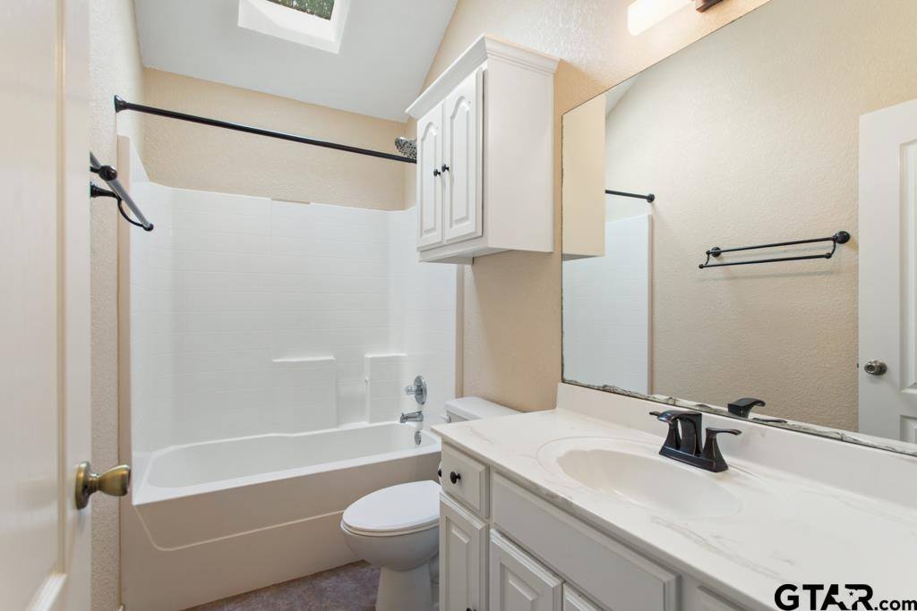 157 County Road 3521, Bullard, TX 75757