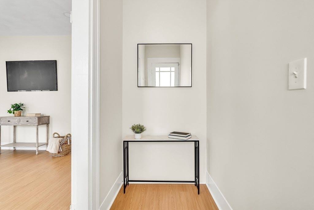 44 Albion St, #A, Somerville, MA 02143