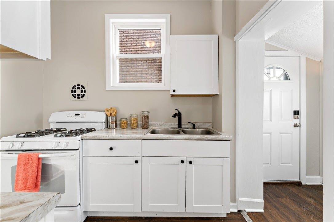 736 Mclain, Allentown, PA 15210