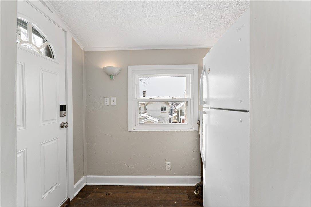736 Mclain, Allentown, PA 15210