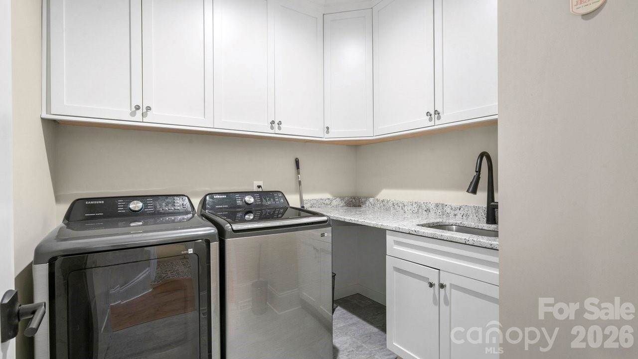 144 Mcneil Lane, Mooresville, NC 28117