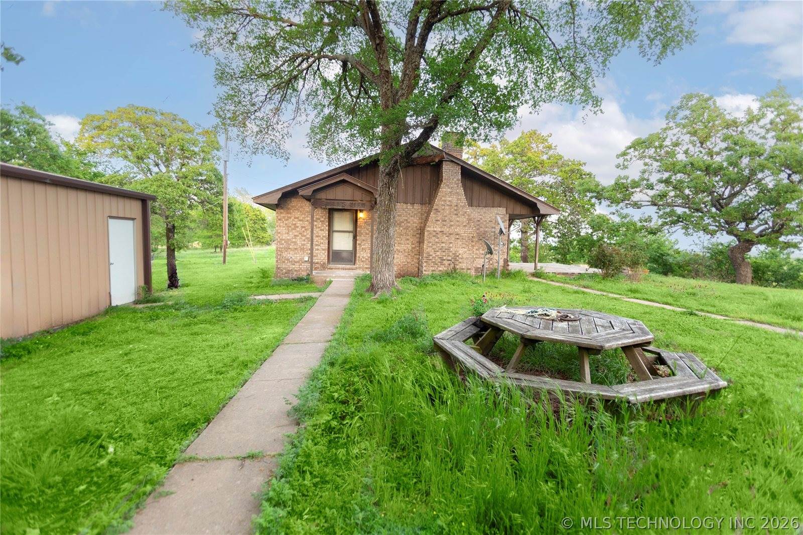 106754 South 4282, Checotah, OK 74426