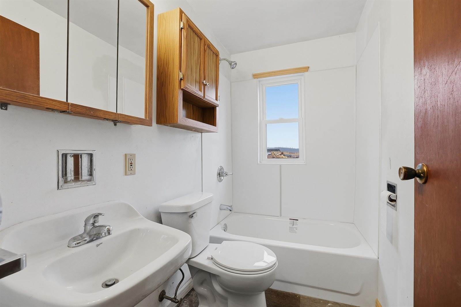 331 Second Street, Rosholt, WI 54473