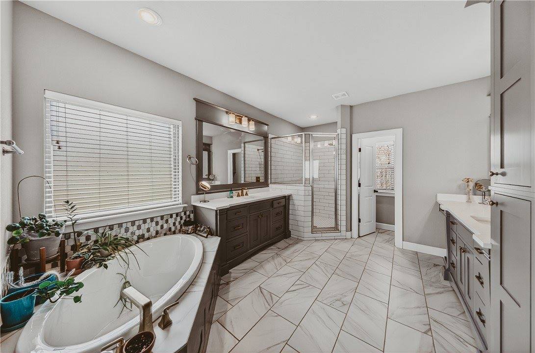 1503 NW Hermanus Street, Bentonville, AR 72712