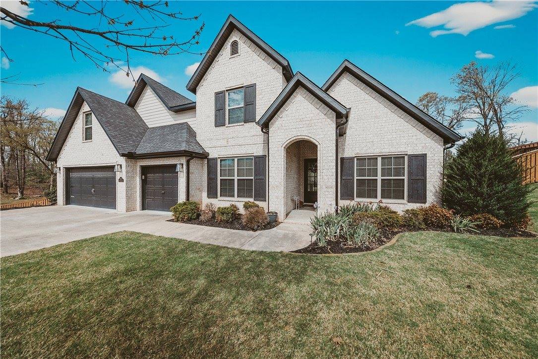 1503 NW Hermanus Street, Bentonville, AR 72712