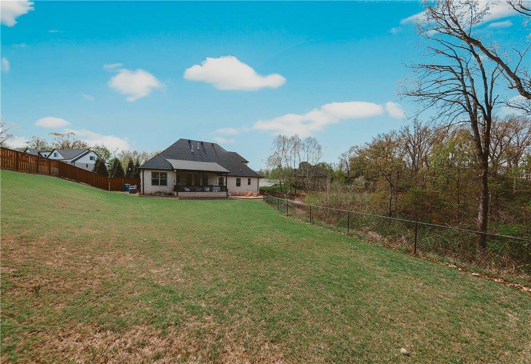 1503 NW Hermanus Street, Bentonville, AR 72712