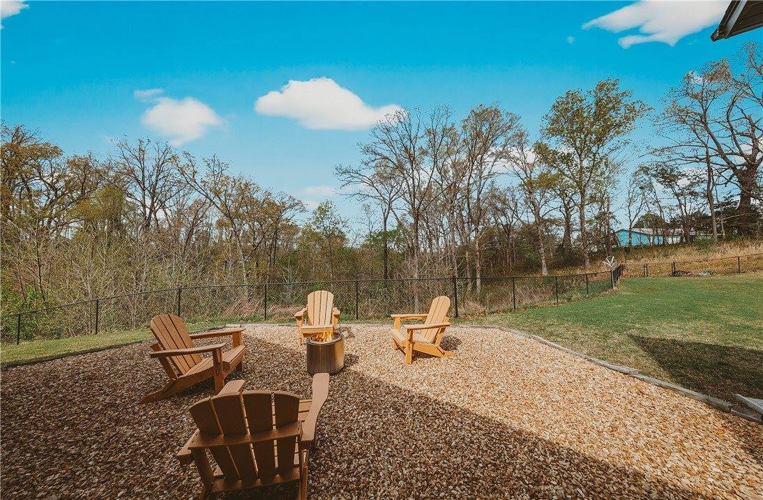 1503 NW Hermanus Street, Bentonville, AR 72712