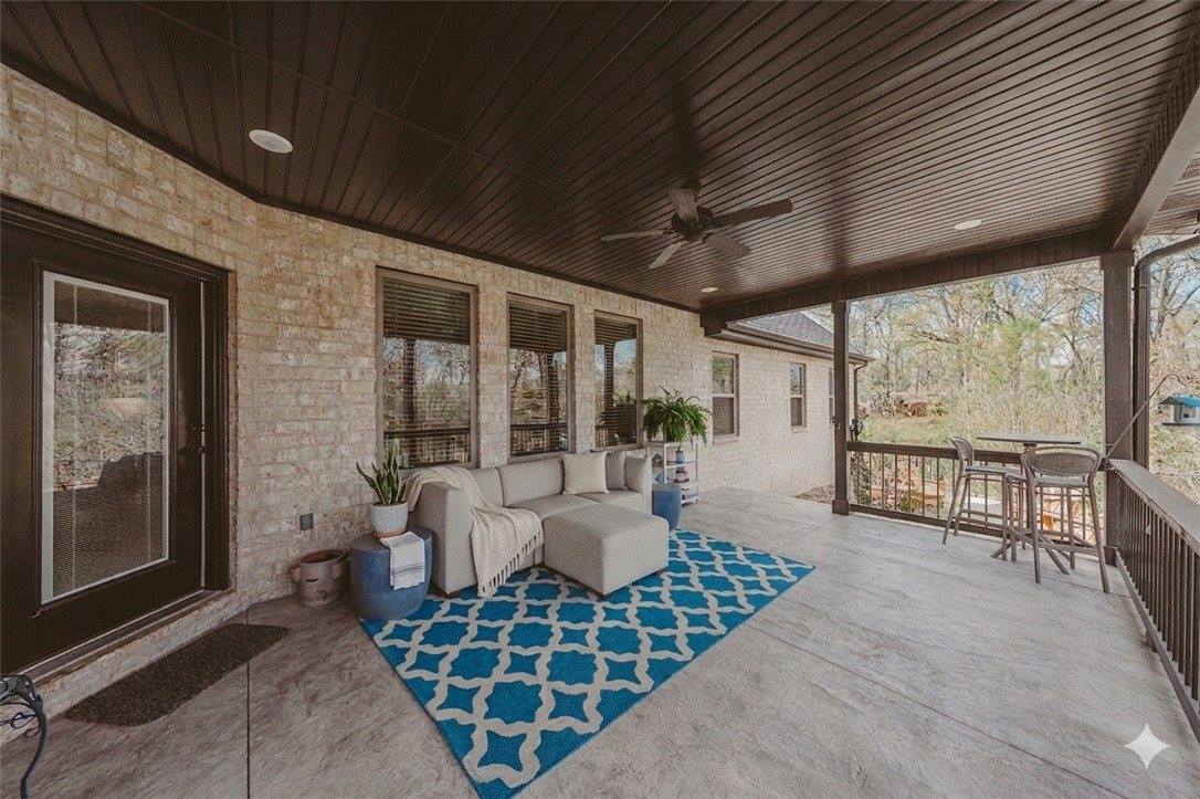 1503 NW Hermanus Street, Bentonville, AR 72712