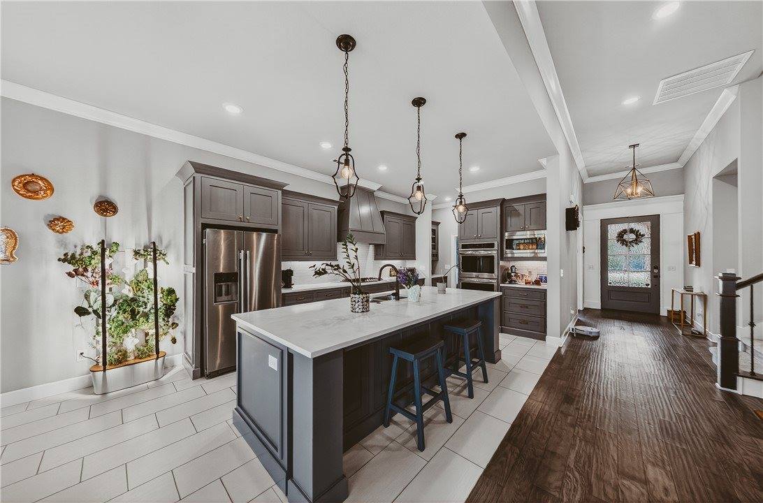 1503 NW Hermanus Street, Bentonville, AR 72712