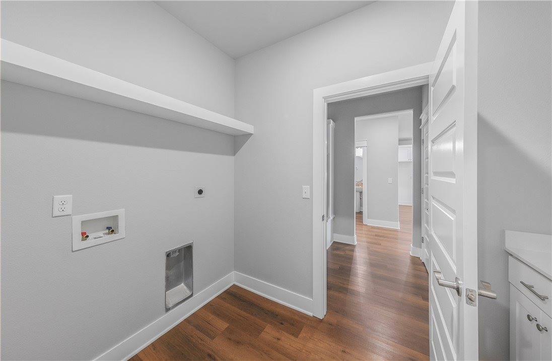 2204 Riggins Avenue, Pea Ridge, AR 72751