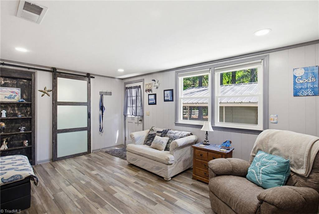 5312 Verna Road, McLeansville, NC 27301