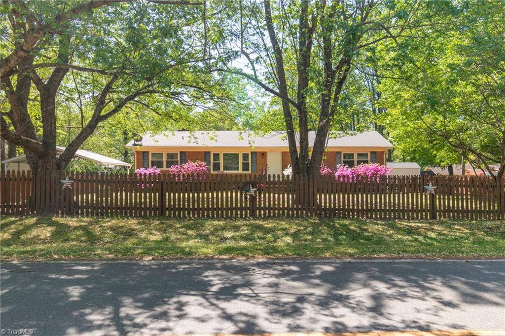 5312 Verna Road, McLeansville, NC 27301